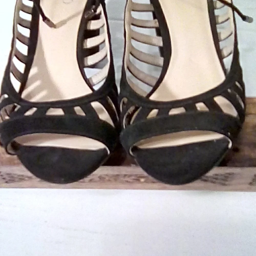 Franco Sarto Ernie - EUC Size 9